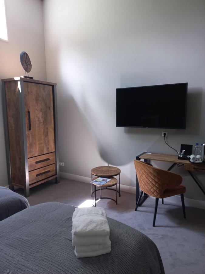 Boutique Hotel De Oude Veste Hellevoetsluis Extérieur photo